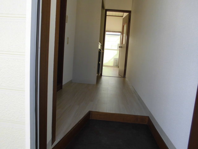 ��ʌ��������܎s����厚����{���̃A�p�[�g�̌���