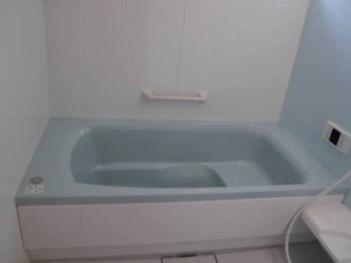 ��ʌ��z�J�s���C�N�^�E���P���ڂ̃A�p�[�g�̃o�X