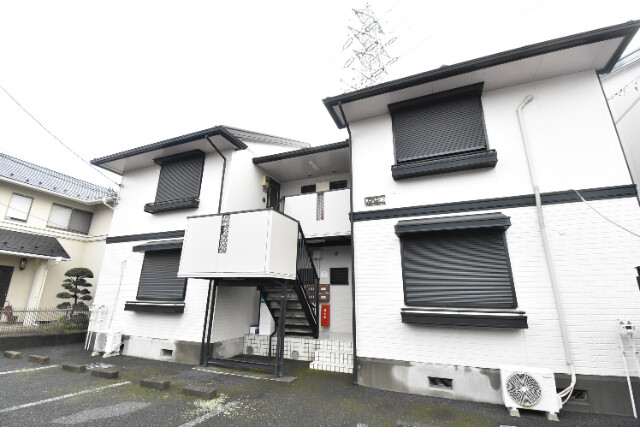 ��ʌ��������܎s��{��������P����369�̃A�p�[�g�̌����O��