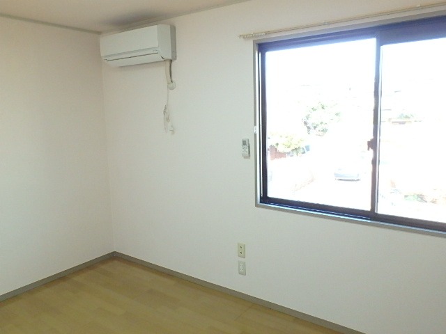 ��ʌ��������܎s��{��������P���ڂ̃A�p�[�g�̂��̑������E�X�y�[�X