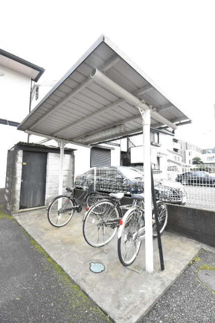 ��ʌ��������܎s��{��������P���ڂ̃A�p�[�g�̂��̑�