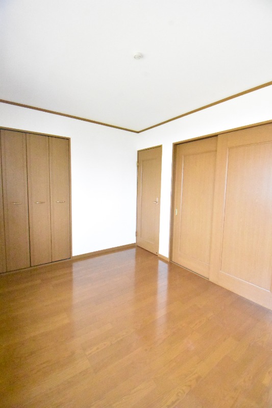 ��ʌ��@�c�s�@�c�T���ڂ̃A�p�[�g�̂��̑�