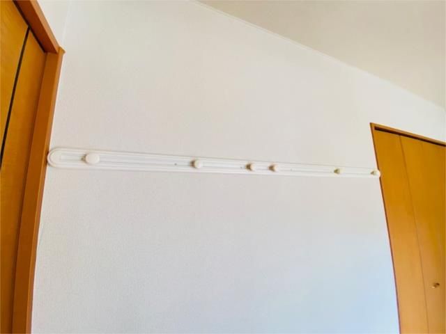 ��ʌ��z�J�s���]���P���ڂ̃A�p�[�g�̂��̑��ݔ�