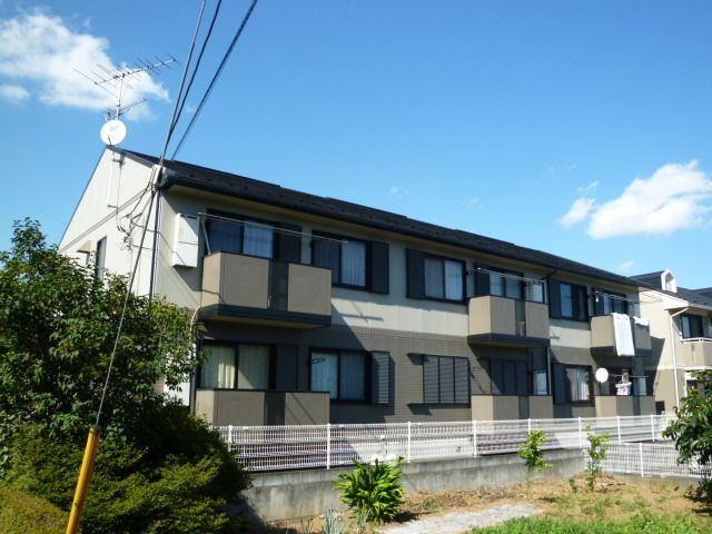 ��ʌ��������܎s����{�O��1716-1�̃A�p�[�g�̌����O��