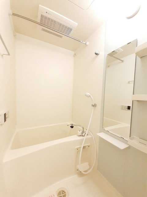 ��ʌ��������܎s��΋撇���P���ڂ̃}���V�����̃o�X