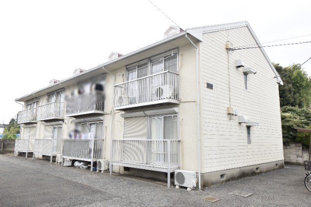 ��ʌ��������܎s�k����i���R����172-1�̃A�p�[�g�̌����O��