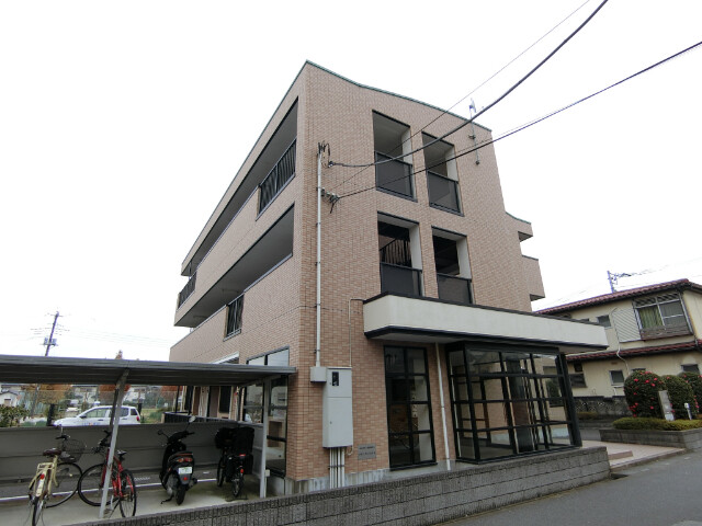 ��ʌ������s���S����9-11�̃}���V�����̌����O��