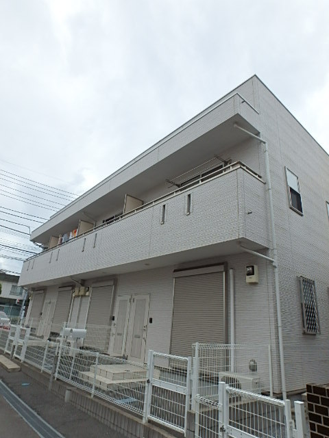 ��ʌ��������܎s����厚�w��2407-2�̃A�p�[�g�̌����O��