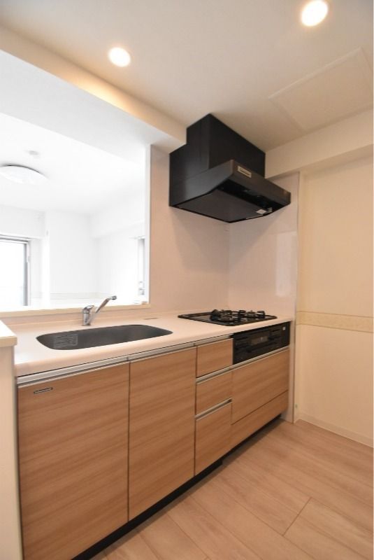 ��ʌ��������܎s�΋�����S���ڂ̃}���V�����̃L�b�`��