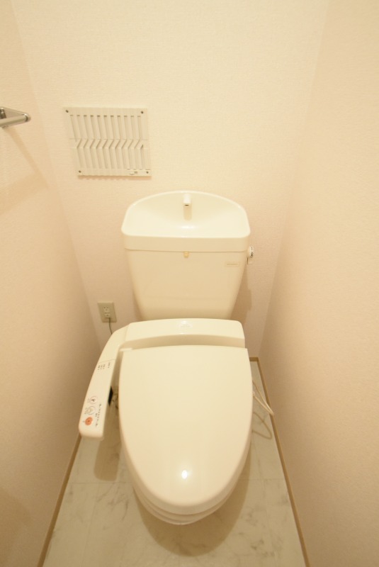 ��ʌ�����s�{���U���ڂ̃A�p�[�g�̃g�C��