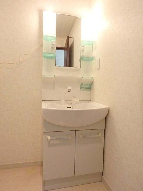 ��ʌ��������܎s����厚�w��̃A�p�[�g�̐��ʏ�