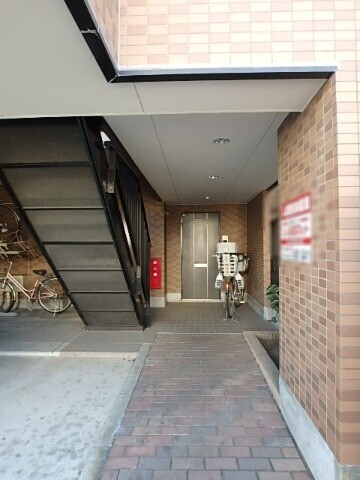 ��ʌ��������܎s�k��{�����R���ڂ̃}���V�����̃G���g�����X