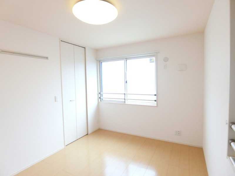 ��ʌ�����s�{���U���ڂ̃A�p�[�g�̂��̑������E�X�y�[�X