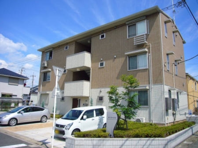 ��ʌ�����s�����Q����4-18�̃A�p�[�g�̌����O��