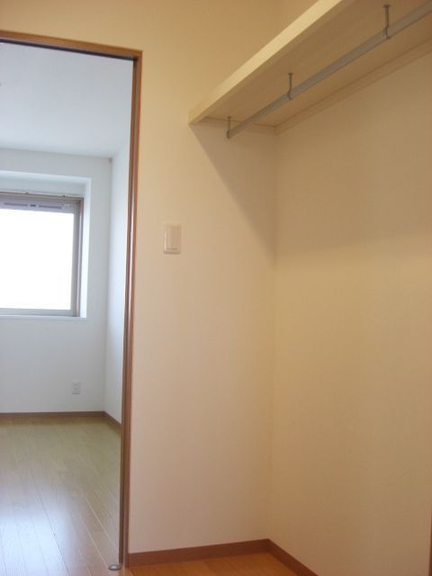 ��ʌ�����s���{���Q���ڂ̃}���V�����̎��[