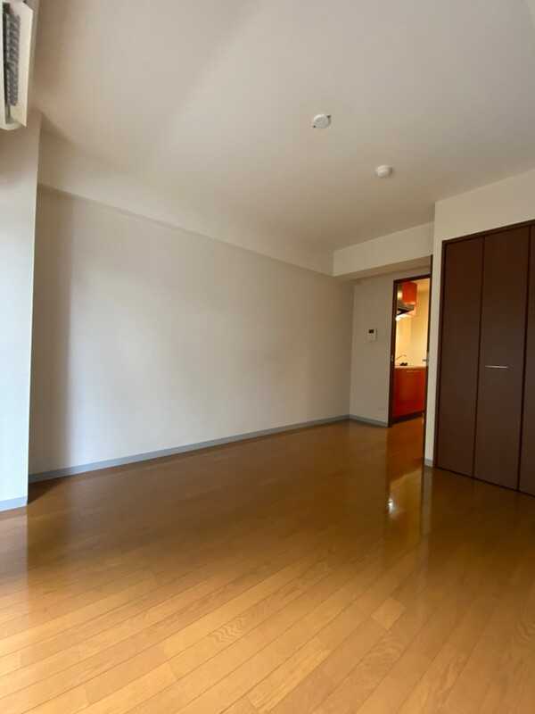 ��ʌ��������܎s�Y�a�擌�ݒ��̃}���V�����̋��ԁE���r���O