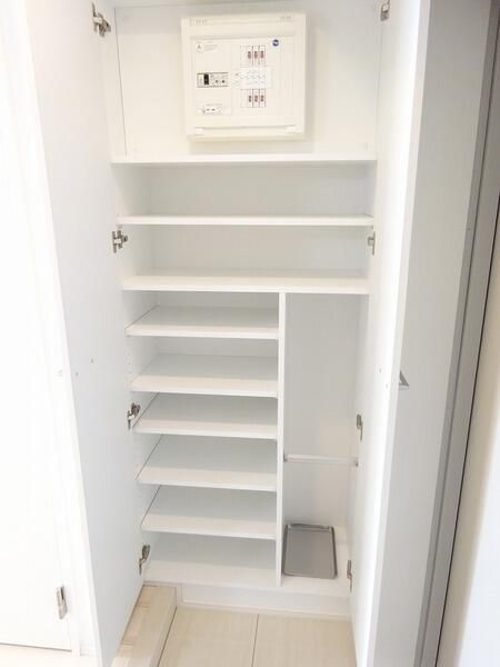 ��ʌ�����s�h���P���ڂ̃}���V�����̌���