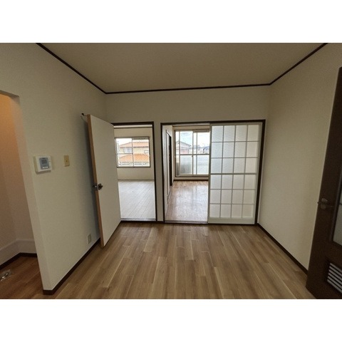 ��ʌ��������܎s������厚����̃A�p�[�g�̋��ԁE���r���O