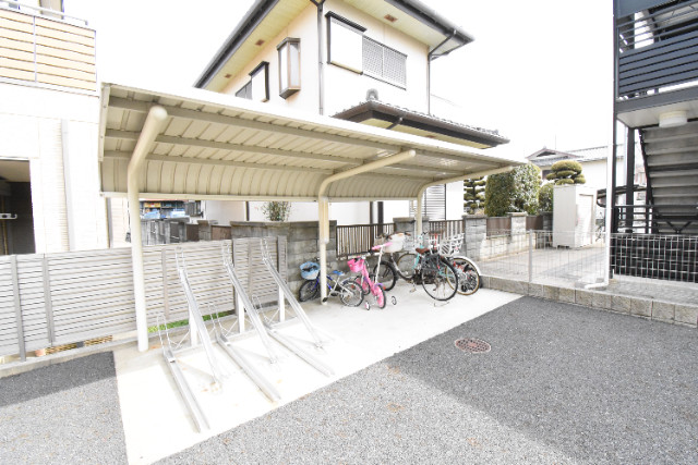 ��ʌ��������܎s�k����i���P���ڂ̃A�p�[�g�̂��̑�