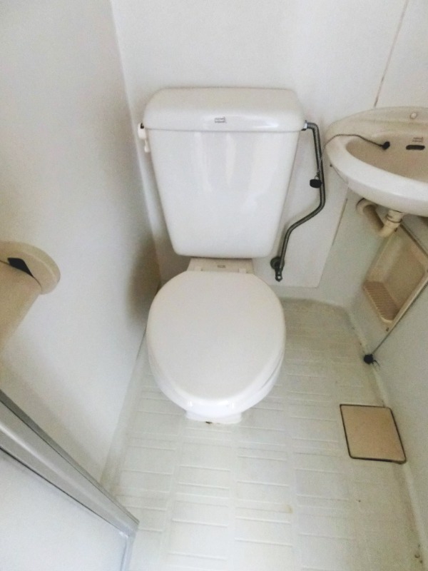 ��ʌ��@�c�s�֎R�Q���ڂ̃}���V�����̃g�C��