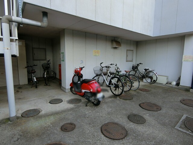 ��ʌ��@�c�s�֎R�Q���ڂ̃}���V�����̂��̑�