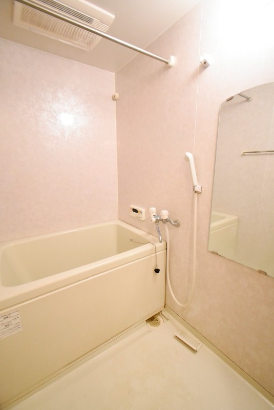 ��ʌ�����s����T���ڂ̃}���V�����̃o�X