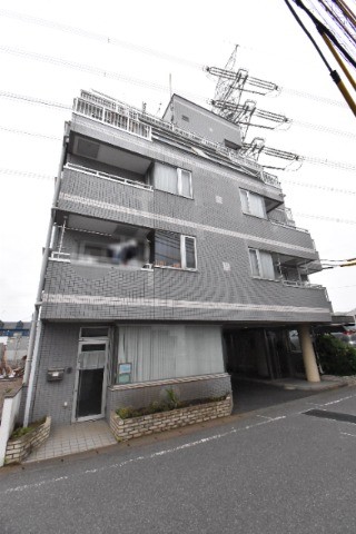 ��ʌ�����s�˒˂P���ڂ̃}���V�����̌����O��