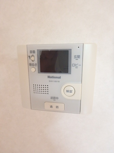 ��ʌ��k�����S�ɓޒ��h�U���ڂ̃A�p�[�g�̂��̑�