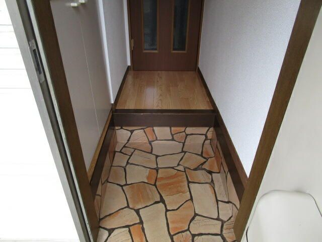 ��ʌ��������܎s�����攪���q�R���ڂ̃A�p�[�g�̌���