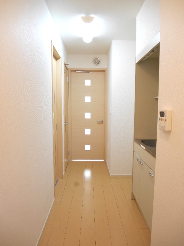 ��ʌ��������܎s�����擌��{�U���ڂ̃A�p�[�g�̌���