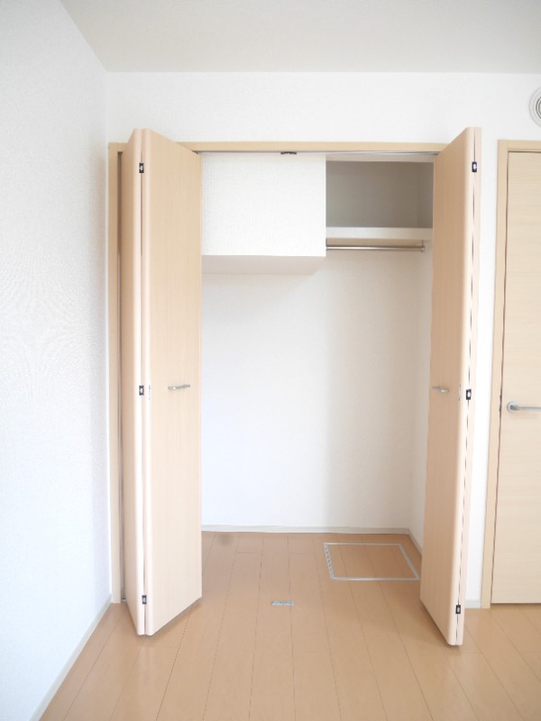 ��ʌ��������܎s�����擌��{�U���ڂ̃A�p�[�g�̎��[