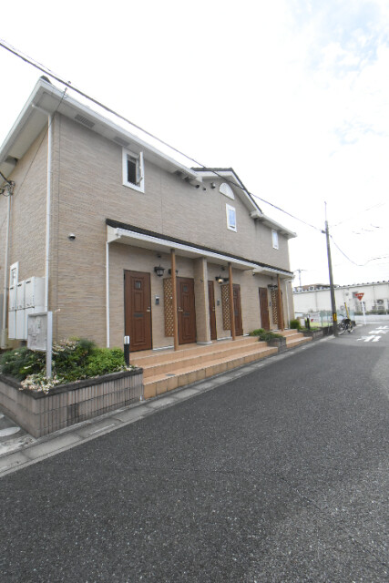 ��ʌ��������܎s�����擌��{�U���ڂ̃A�p�[�g�̃G���g�����X