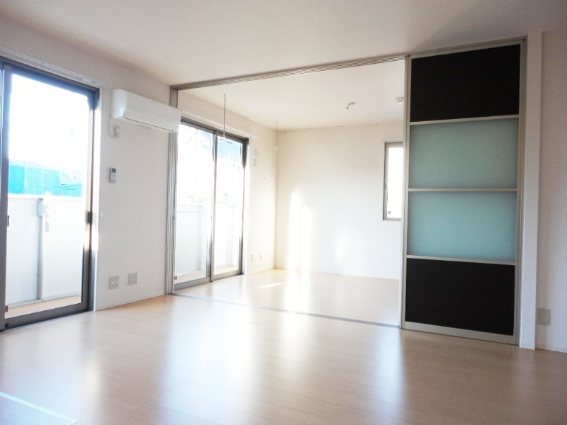 ��ʌ��������܎s�k��g�쒬�P���ڂ̃A�p�[�g�̋��ԁE���r���O