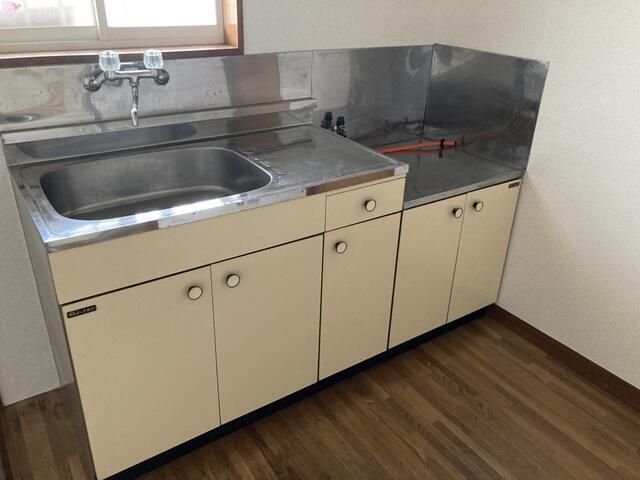 ��ʌ��������܎s�����擌��{�T���ڂ̃A�p�[�g�̃L�b�`��