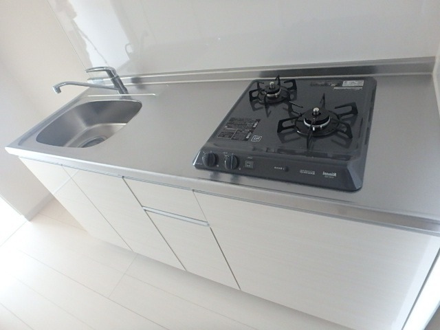 ��ʌ��������܎s�k����i���Q���ڂ̃}���V�����̃L�b�`��