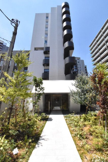 ��ʌ��������܎s�Y�a�撇���P����6-7�̃}���V�����̌����O��