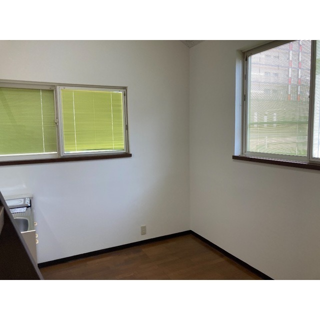 ��ʌ��������܎s��΋搼���P���ڂ̃A�p�[�g�̋��ԁE���r���O