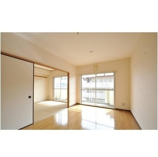 ��ʌ��������܎s�������J�V���ڂ̃}���V�����̋��ԁE���r���O