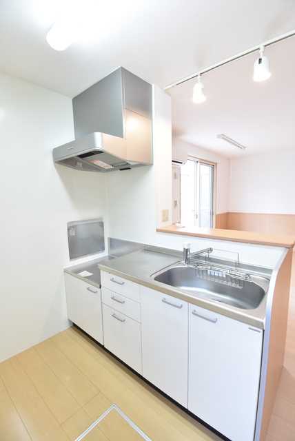 ��ʌ�����s�厚���˂̃A�p�[�g�̃L�b�`��