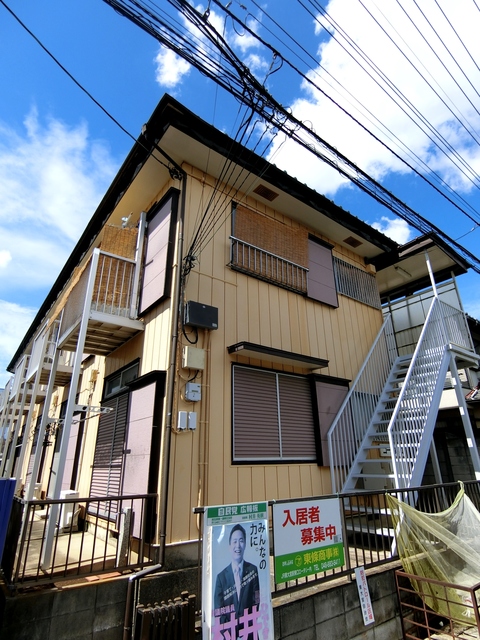 ��ʌ��������܎s�����擌��{�U����159-5�̃A�p�[�g�̌����O��