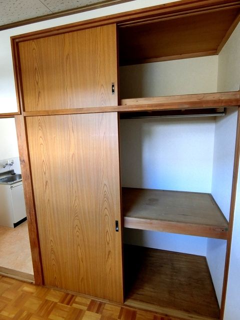 ��ʌ��������܎s�����擌��{�U���ڂ̃A�p�[�g�̎��[