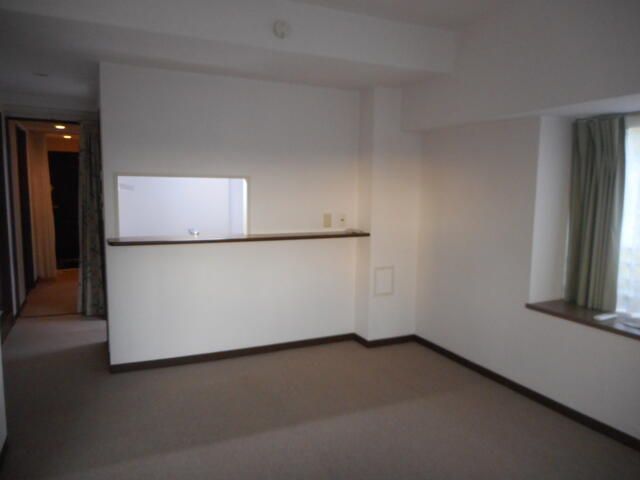 ��ʌ��������܎s������[��R���ڂ̃}���V�����̋��ԁE���r���O