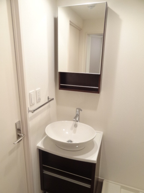 ��ʌ��������܎s��{��������P���ڂ̃}���V�����̐��ʏ�