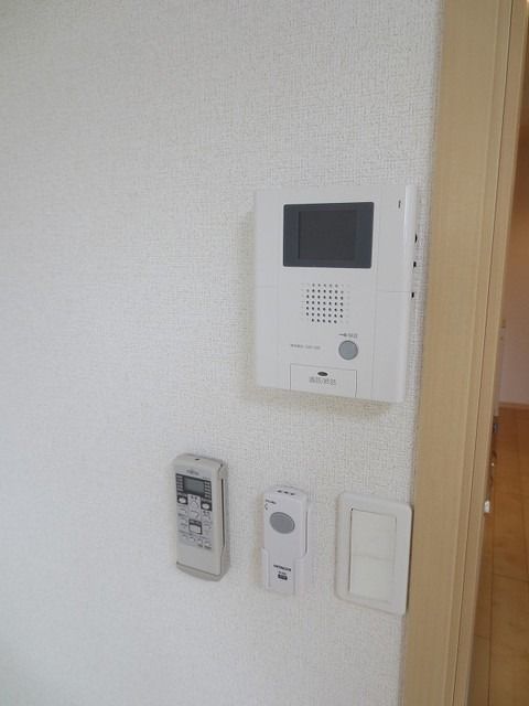 ��ʌ������s��ʖ�̃}���V�����̂��̑�