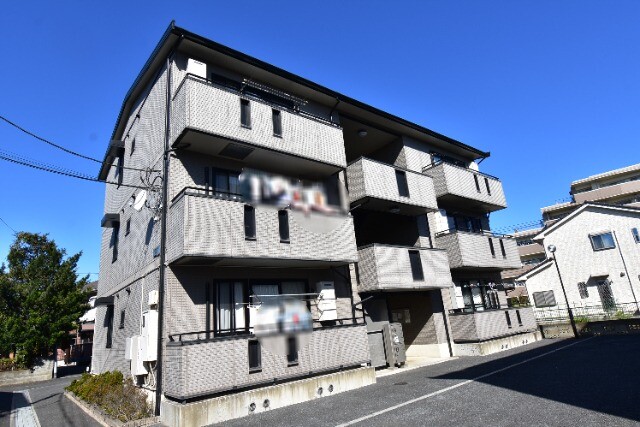 ��ʌ��������܎s����厚�󗈂̃A�p�[�g�̌����O��