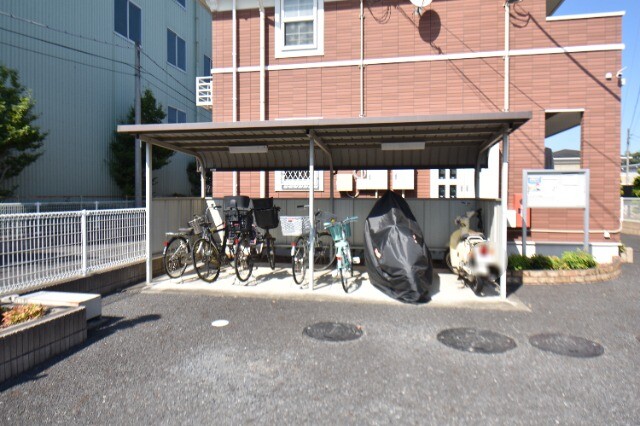 ��ʌ��k�����S�ɓޒ��厚�����̃A�p�[�g�̂��̑�