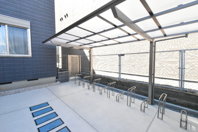 ��ʌ��������܎s�΋擌�Y�a�R���ڂ̃}���V�����̂��̑�