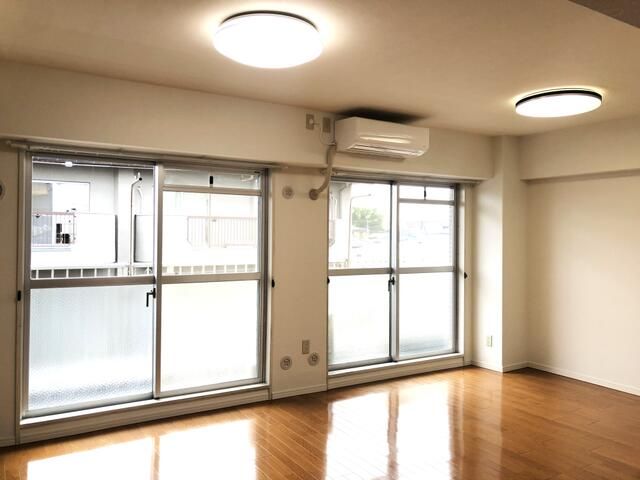 ��ʌ��@�c�s���P���ڂ̃}���V�����̋��ԁE���r���O