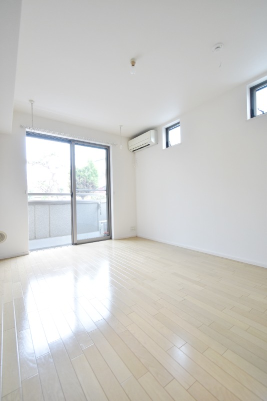 ��ʌ��������܎s��{��㏬���̃}���V�����̋��ԁE���r���O