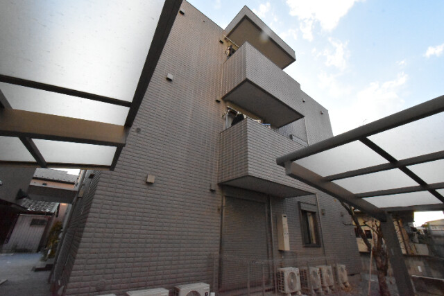 ��ʌ������s�g���T����1-9�̃}���V�����̌����O��